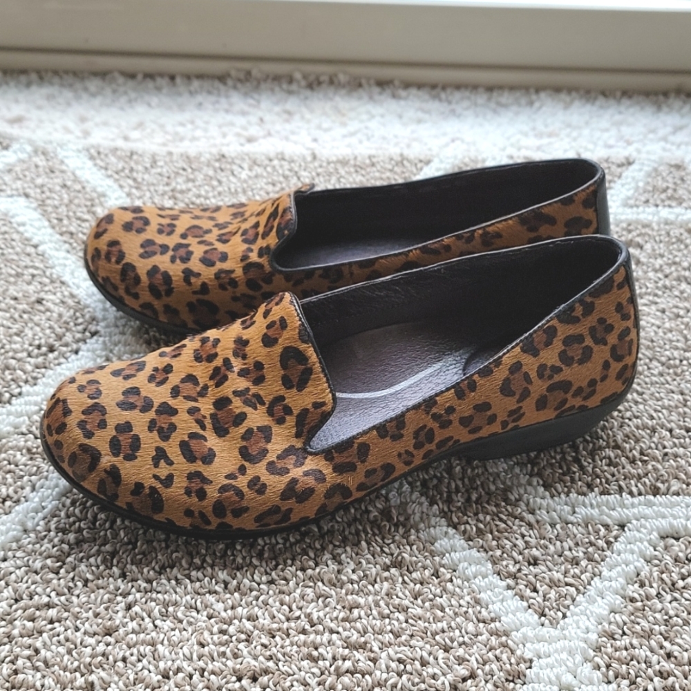 Dansko Flats